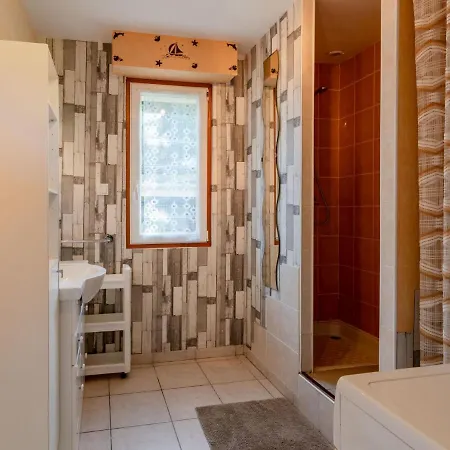 Chez Lilo By Interhome Vakantiehuis Saint-Laurent-sur-Mer